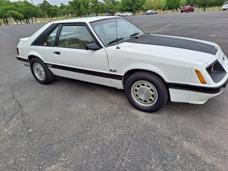 Thumbnail Photo undefined for 1985 Ford Mustang Hatchback